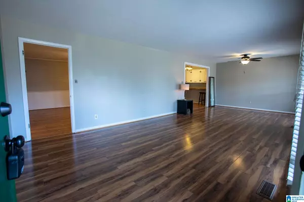 Gadsden, AL 35904,301 NOTTINGHAM DRIVE