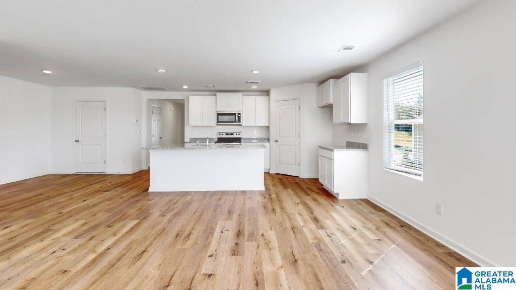 Odenville, AL 35120,230 PINE RIDGE DRIVE