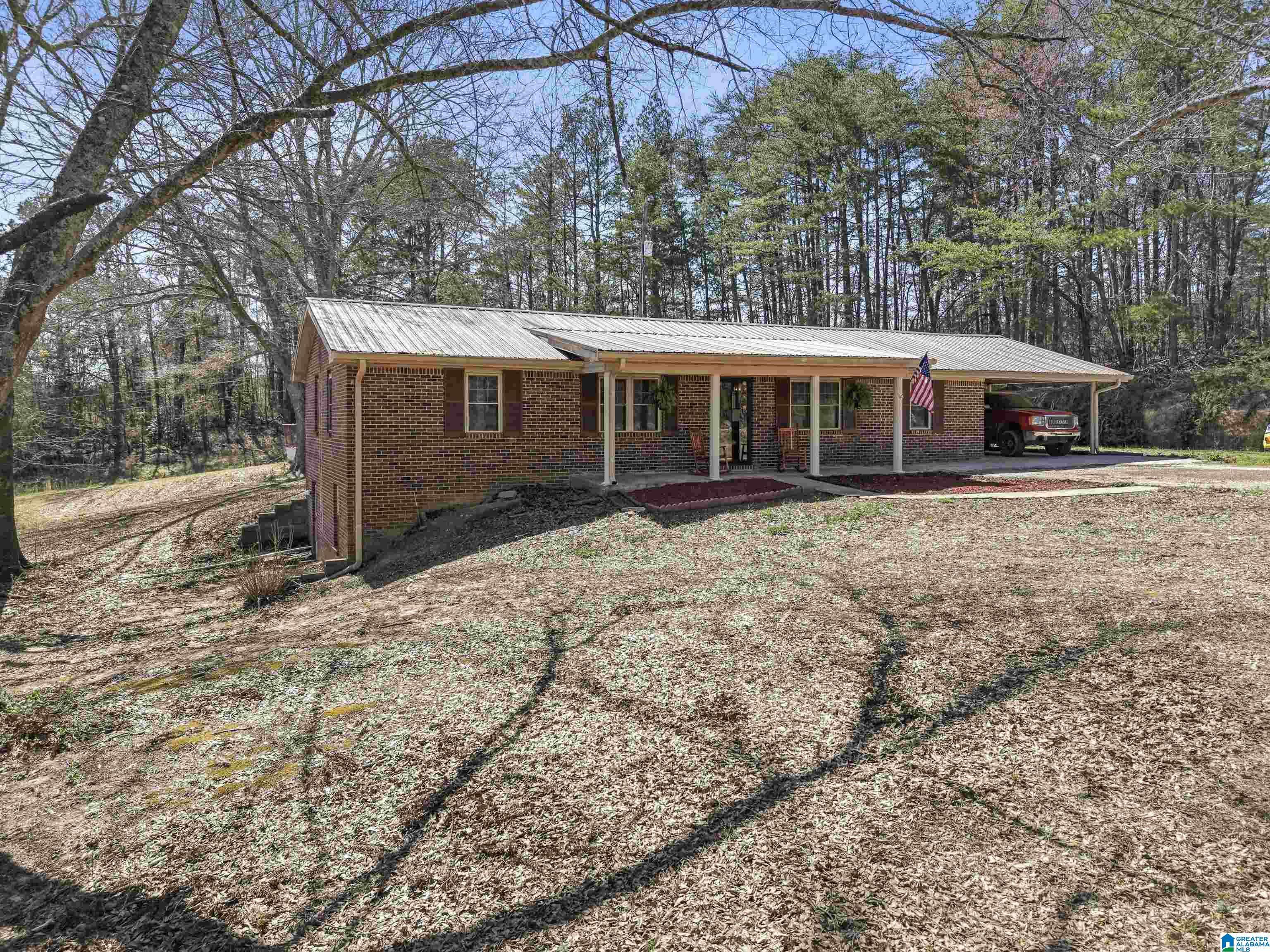 2952 COUNTY ROAD 37, Lynn, AL 35575
