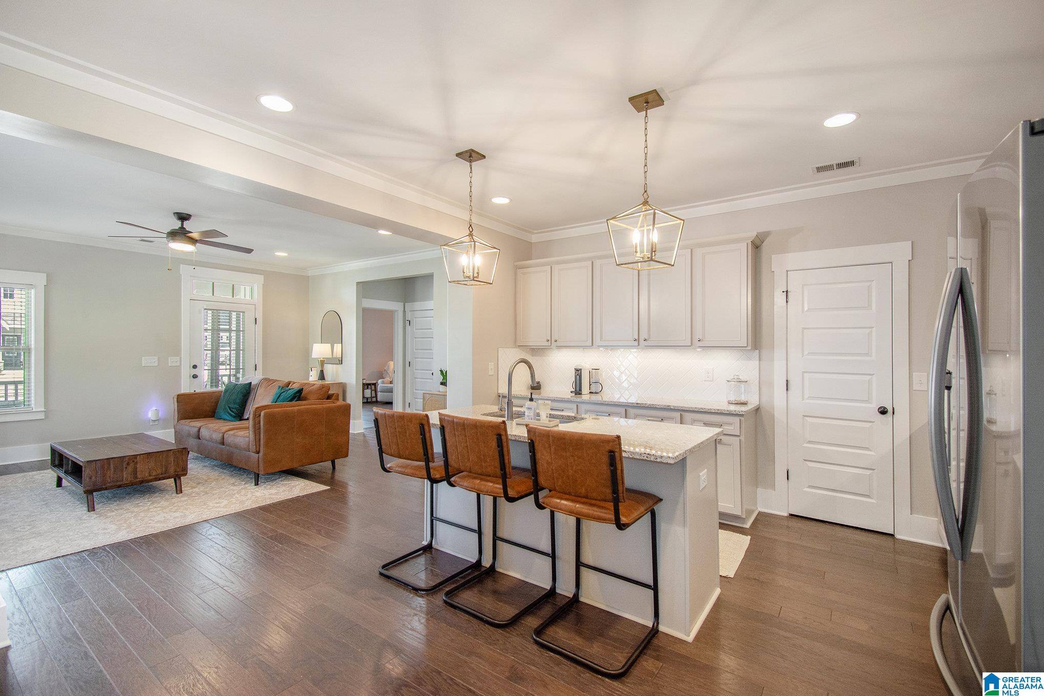 Trussville, AL 35173,5042 PARK PASS