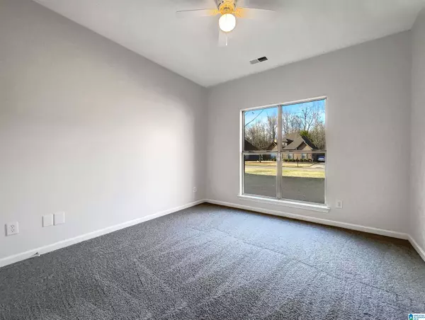Alabaster, AL 35007,276 SILVER CREEK PARKWAY