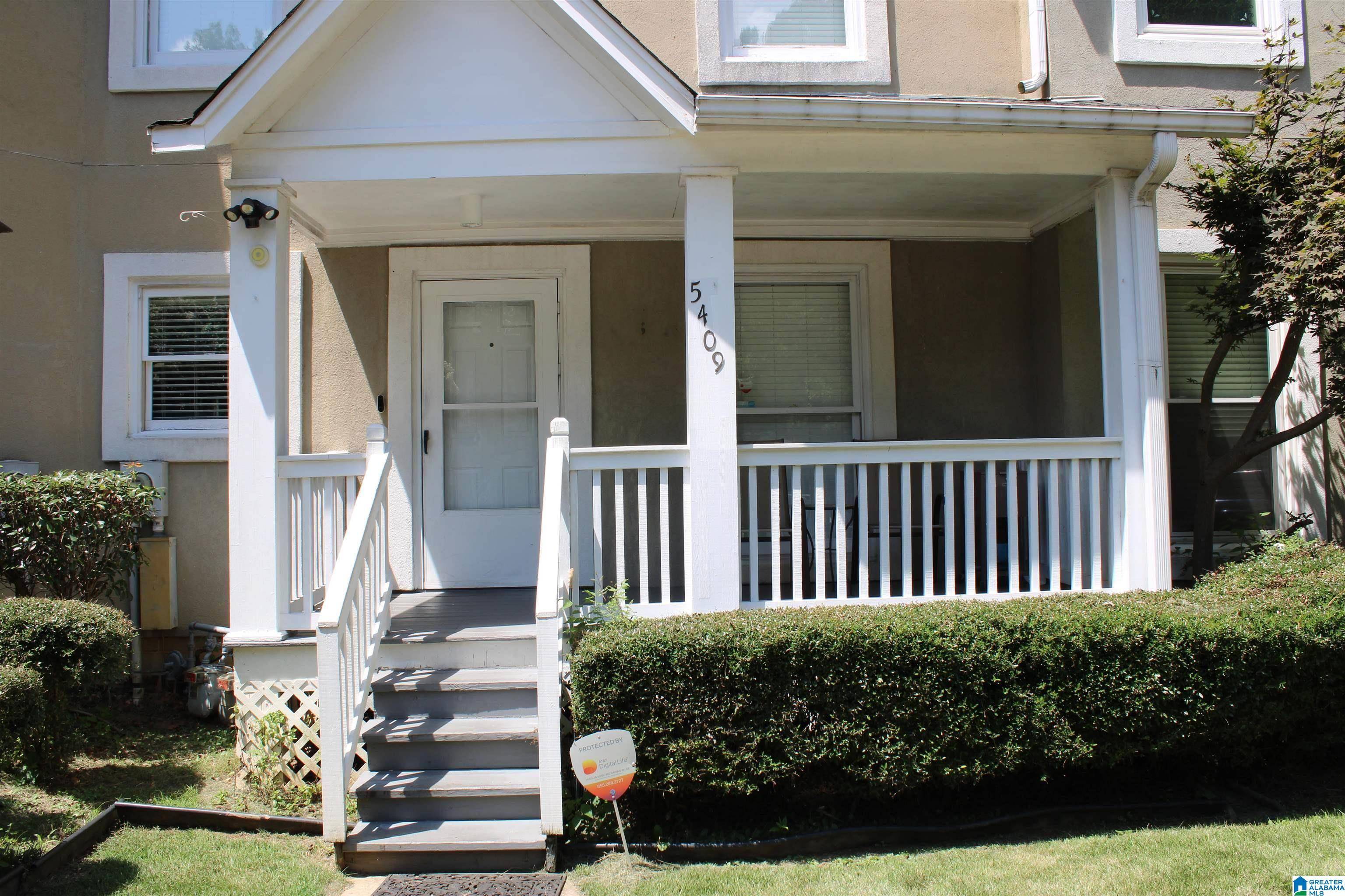 5409 WHISPER WOOD CIRCLE, Hoover, AL 35226