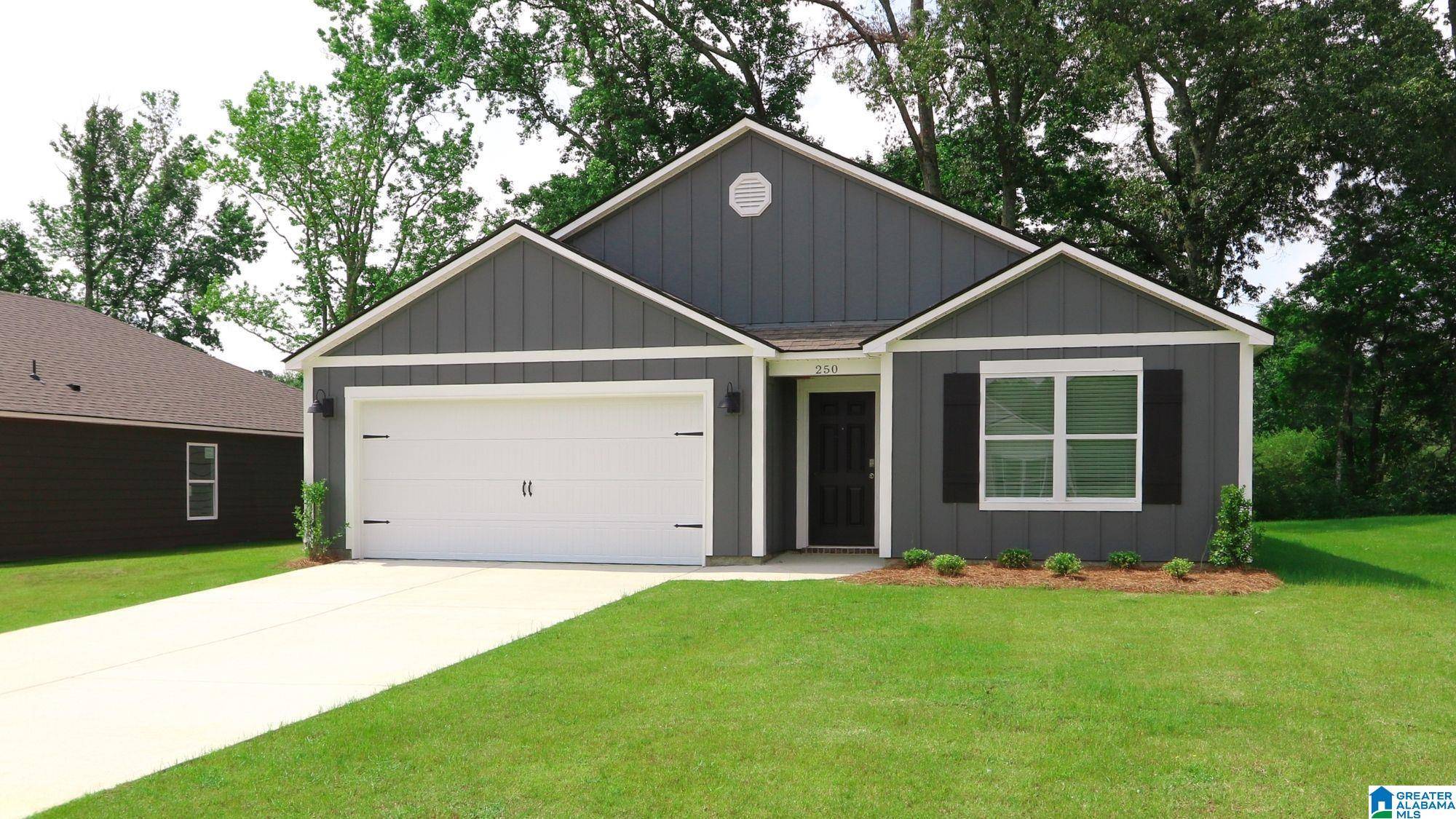 Odenville, AL 35120,250 PINE RIDGE DRIVE