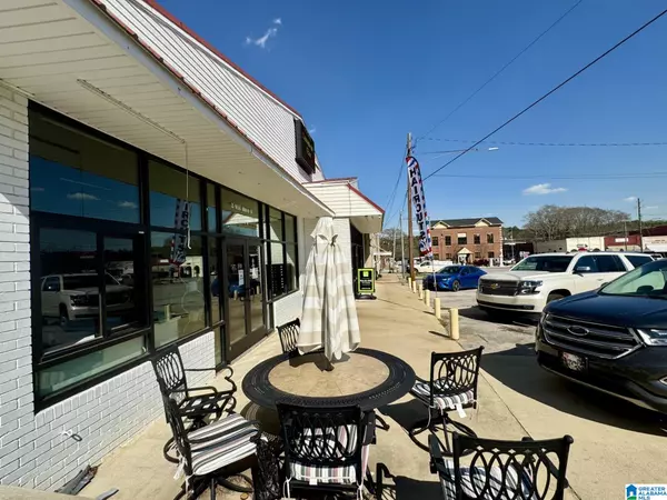 Wedowee, AL 36278,12 W BROAD STREET