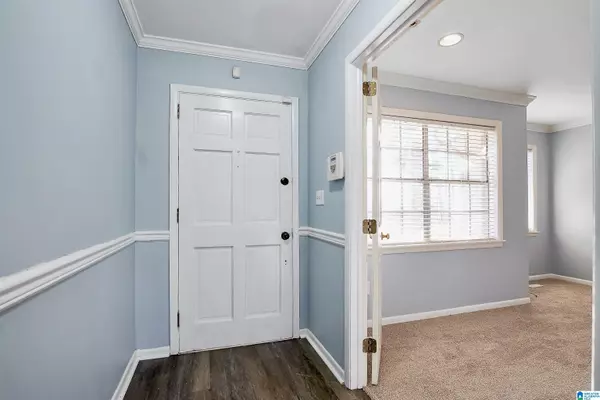 Center Point, AL 35215,416 WOODLAND COURT NE