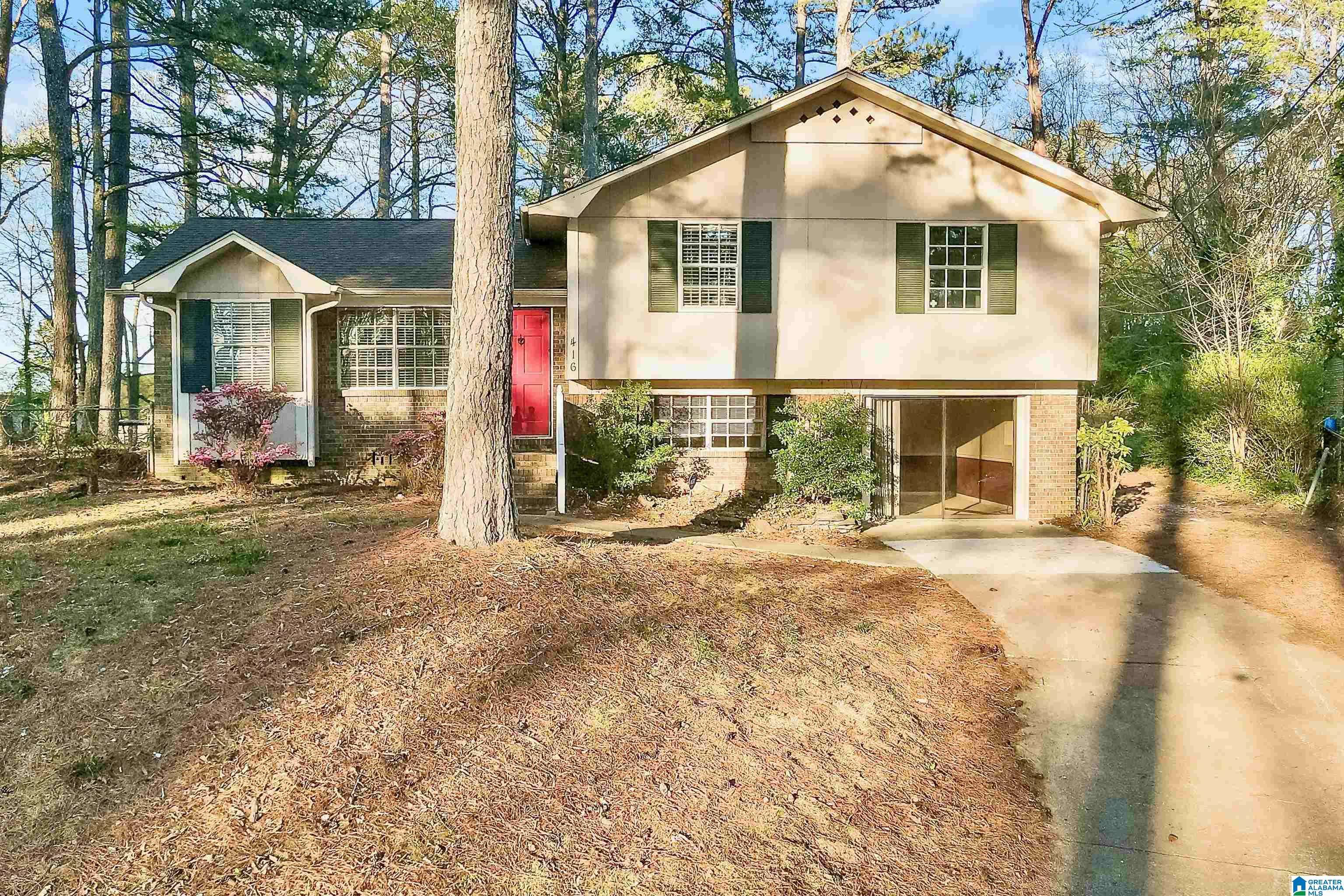 416 WOODLAND COURT NE, Center Point, AL 35215