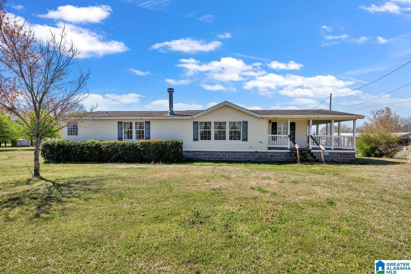 1025 LAMON CHAPEL LOOP, Jasper, AL 35503