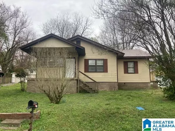 305 12TH AVENUE NE, Graysville, AL 35073