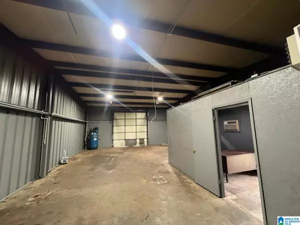 Hueytown, AL 35023,102 PINE AVENUE #2A3