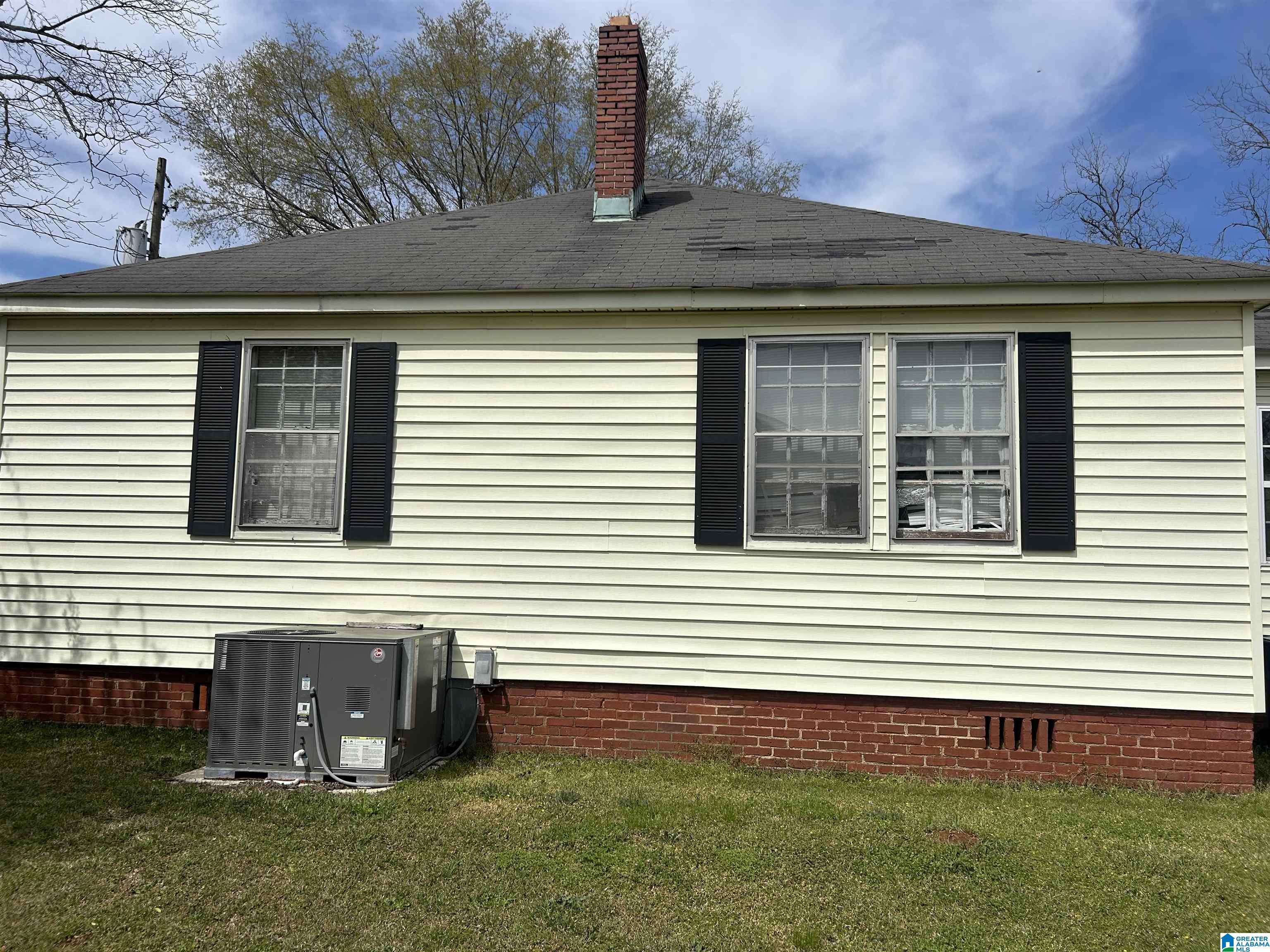 Talladega, AL 35160,405 TALLADEGA AVENUE