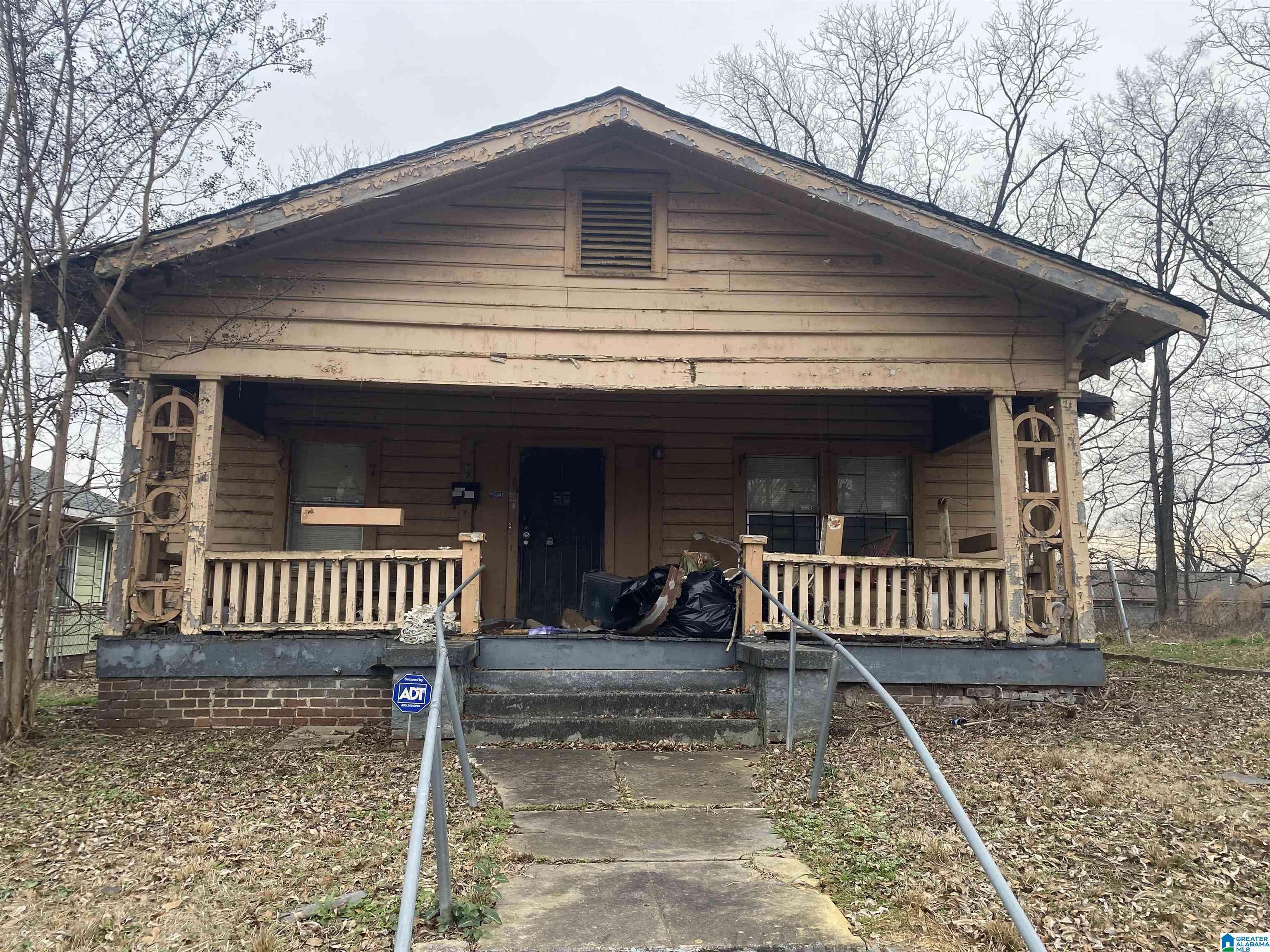 2225 31ST AVENUE N, Birmingham, AL 35207