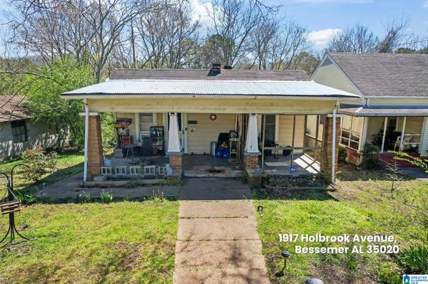 1917 HOLBROOK AVENUE, Bessemer, AL 35020
