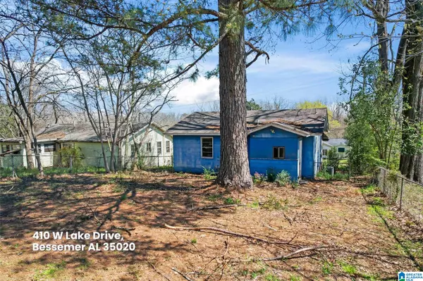 Bessemer, AL 35020,410 W LAKE DRIVE
