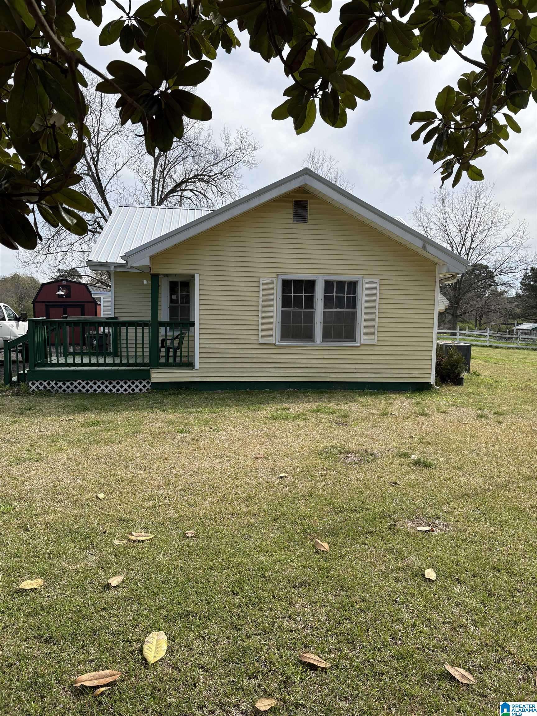 1401 OLD ROCK CREEK ROAD, Bessemer, AL 35023