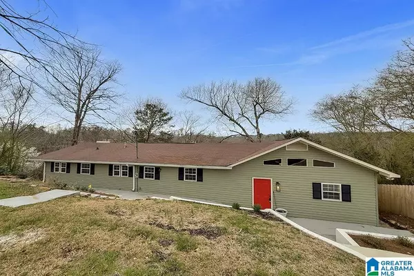 332 LAKESHORE LANE, Oneonta, AL 35121