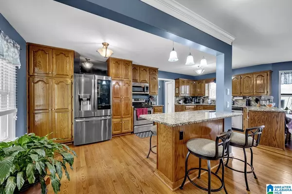 Trussville, AL 35173,6672 SERVICE ROAD