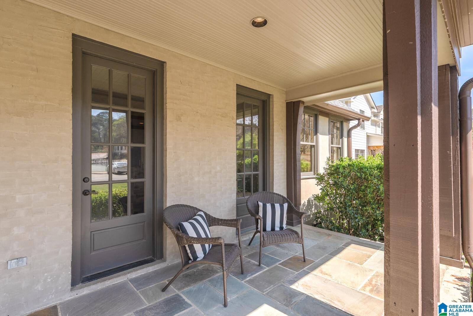 Mountain Brook, AL 35223,2504 HEATHERMOOR ROAD