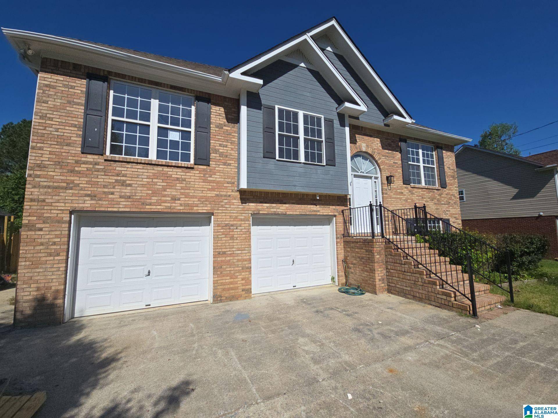 976 HICKORY STREET, Moody, AL 35004