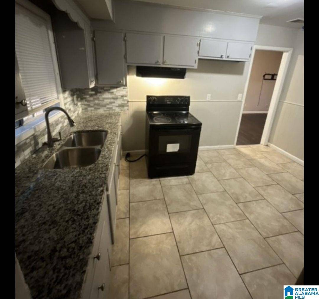 Birmingham, AL 35228,1432 BRIGHTON ROAD