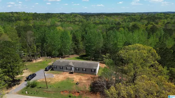2340 CRYSTAL LAKE ROAD, West Blocton, AL 35184