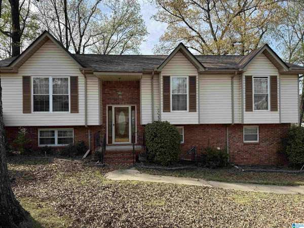 1520 TROPICAL CIRCLE, Alabaster, AL 35007