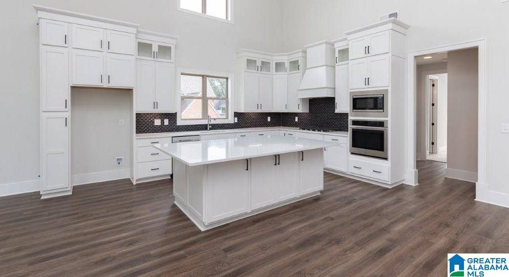 Hoover, AL 35244,1562 OLIVEWOOD ROAD