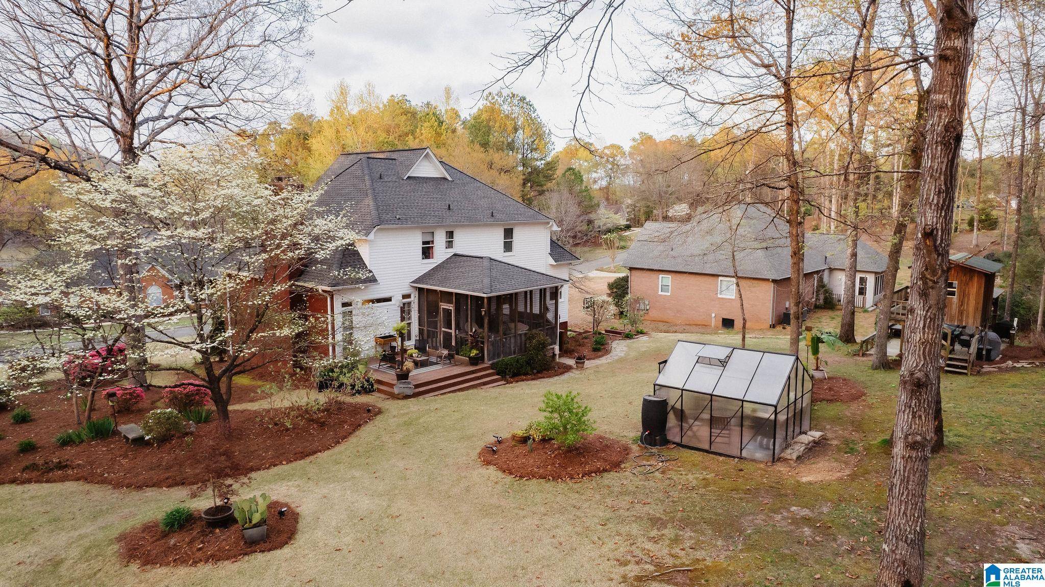 Oneonta, AL 35121,100 EDGEWOOD CIRCLE