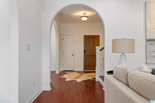 Birmingham, AL 35244,4074 HIGHLAND RIDGE ROAD