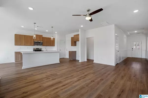 Warrior, AL 35180,9858 ROSEVILLE PLACE