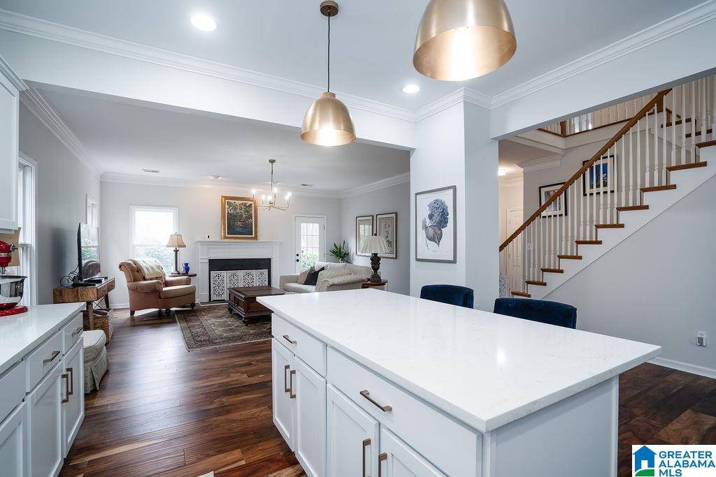 1595 CREEKSTONE CIRCLE, Birmingham, AL 35243