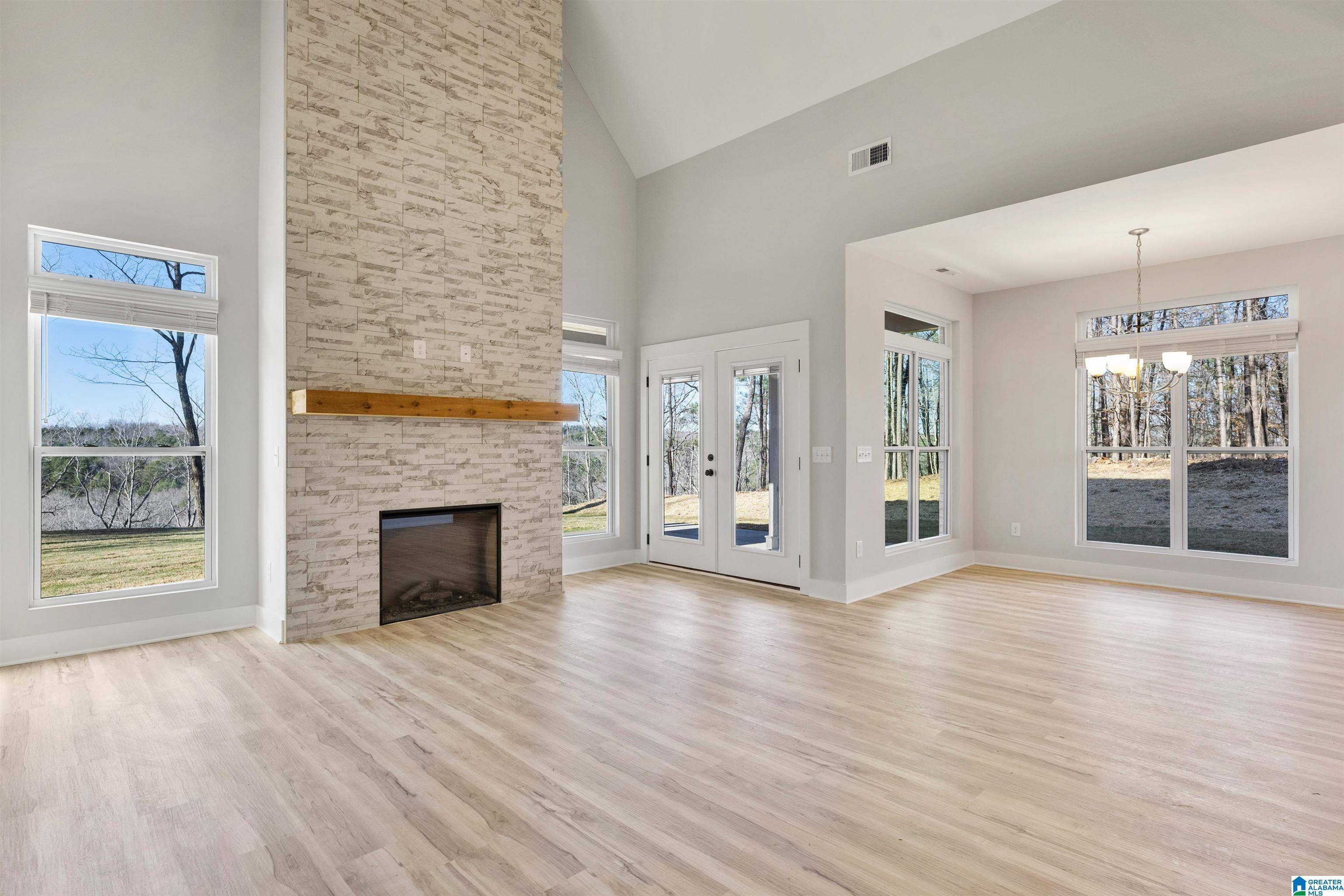 Hoover, AL 35226,3028 SPENCER WAY