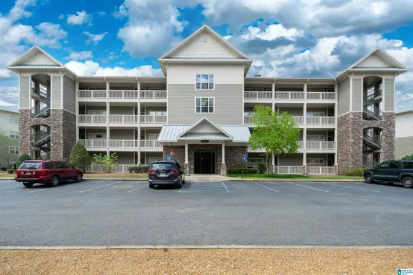 Talladega, AL 35160,475 RIVER FOREST LANE #3320