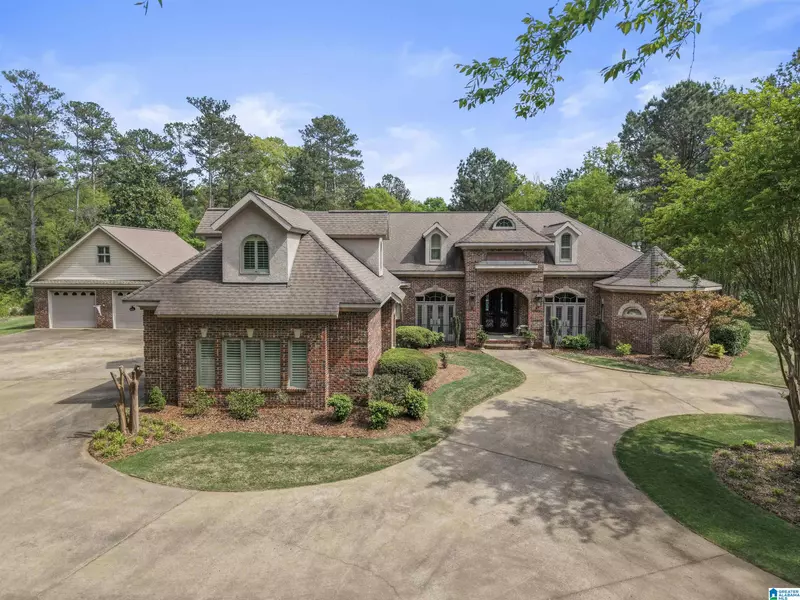 999 MELEAH DRIVE, Talladega, AL 35160