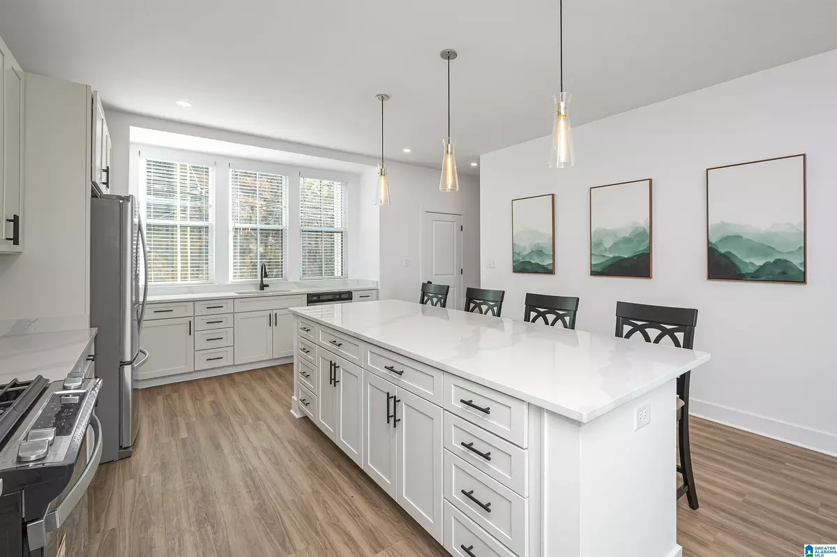 Homewood, AL 35209,2456 18TH STREET