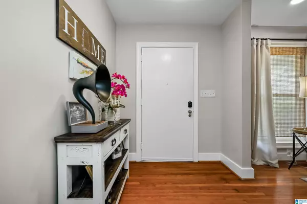 Birmingham, AL 35206,837 ELM STREET