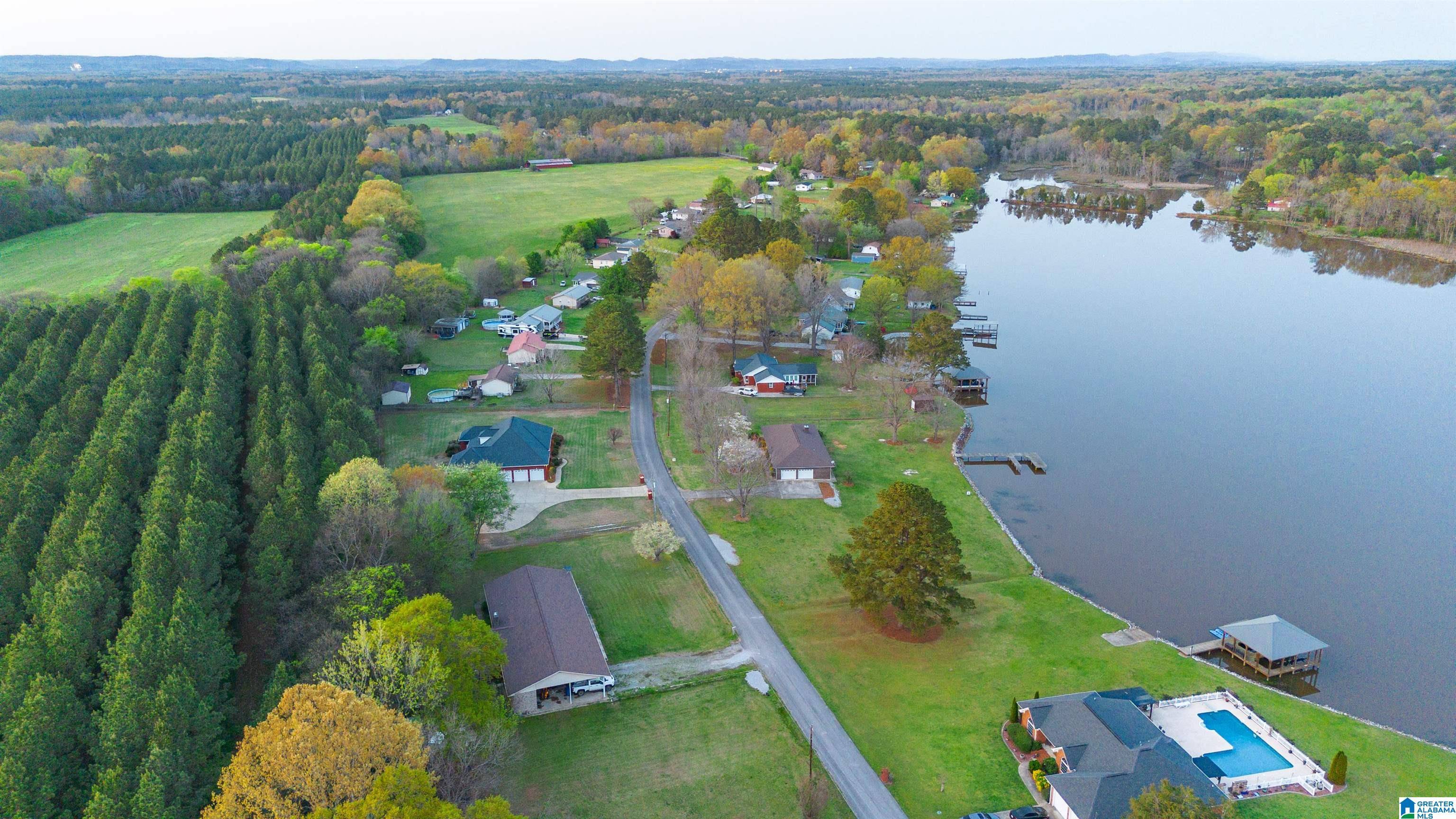 870 RAINBOW HAVEN, Rainbow City, AL 35906
