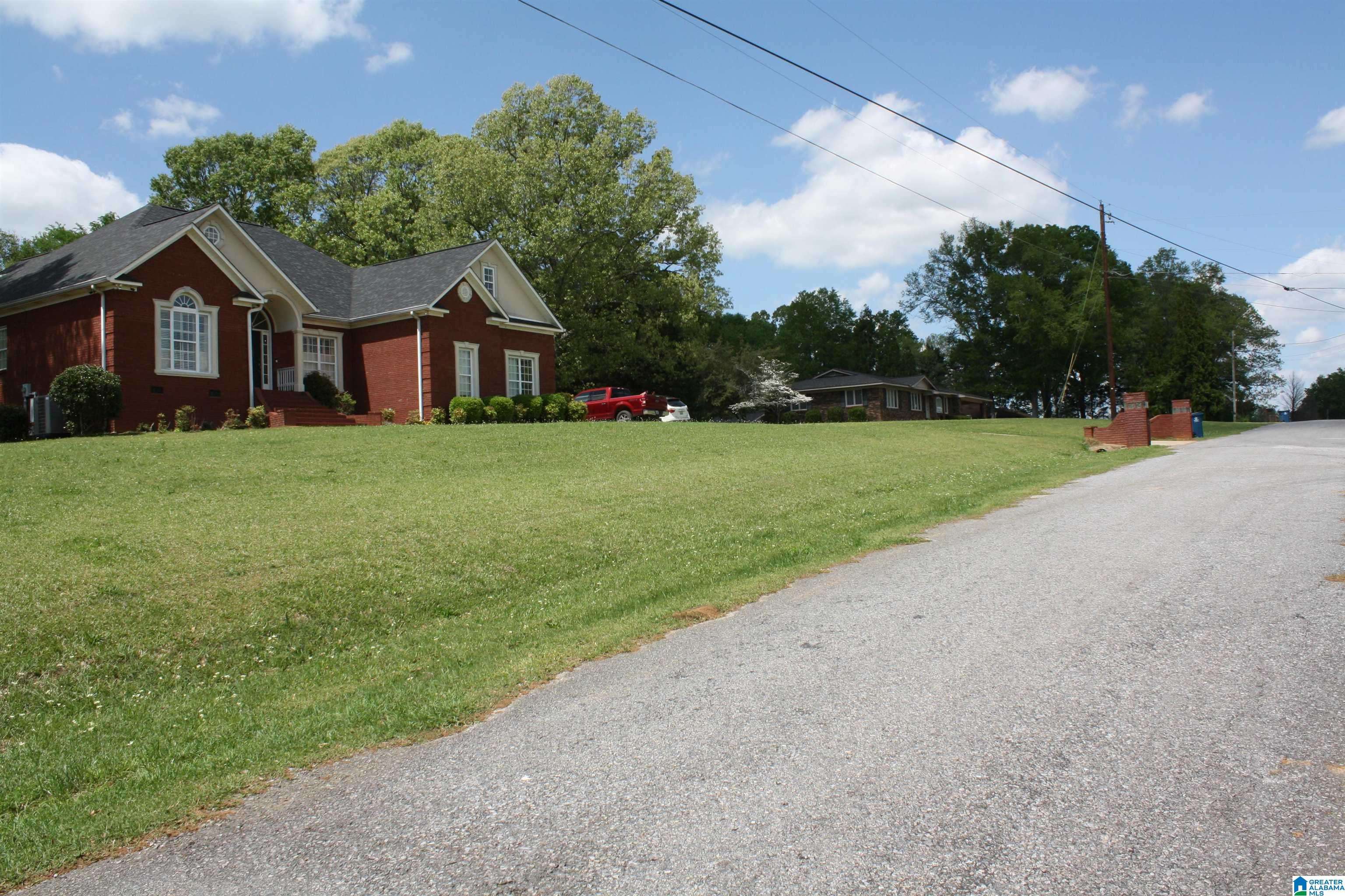 Munford, AL 36268,162 HICKORY HILLS LANE
