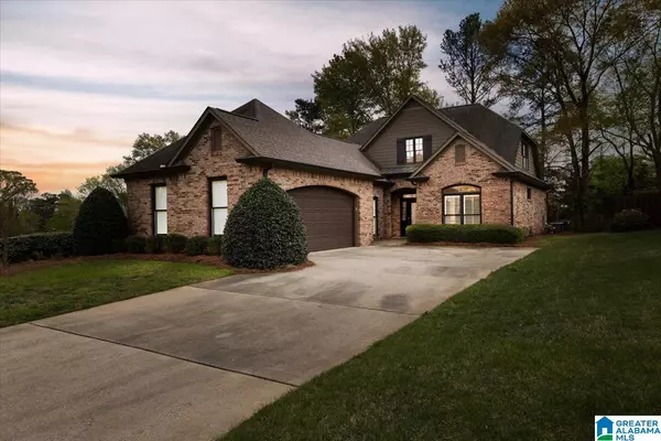 5933 STONEGATE LANE, Trussville, AL 35173