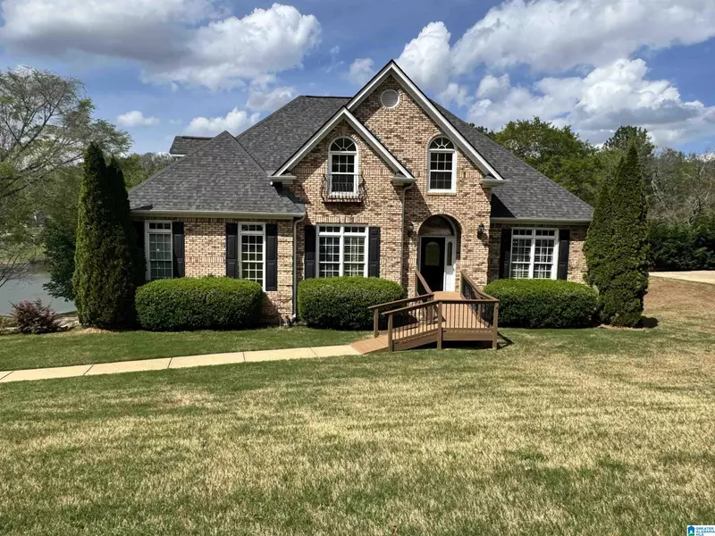 428 MACDONALD LAKE ROAD, Springville, AL 35146