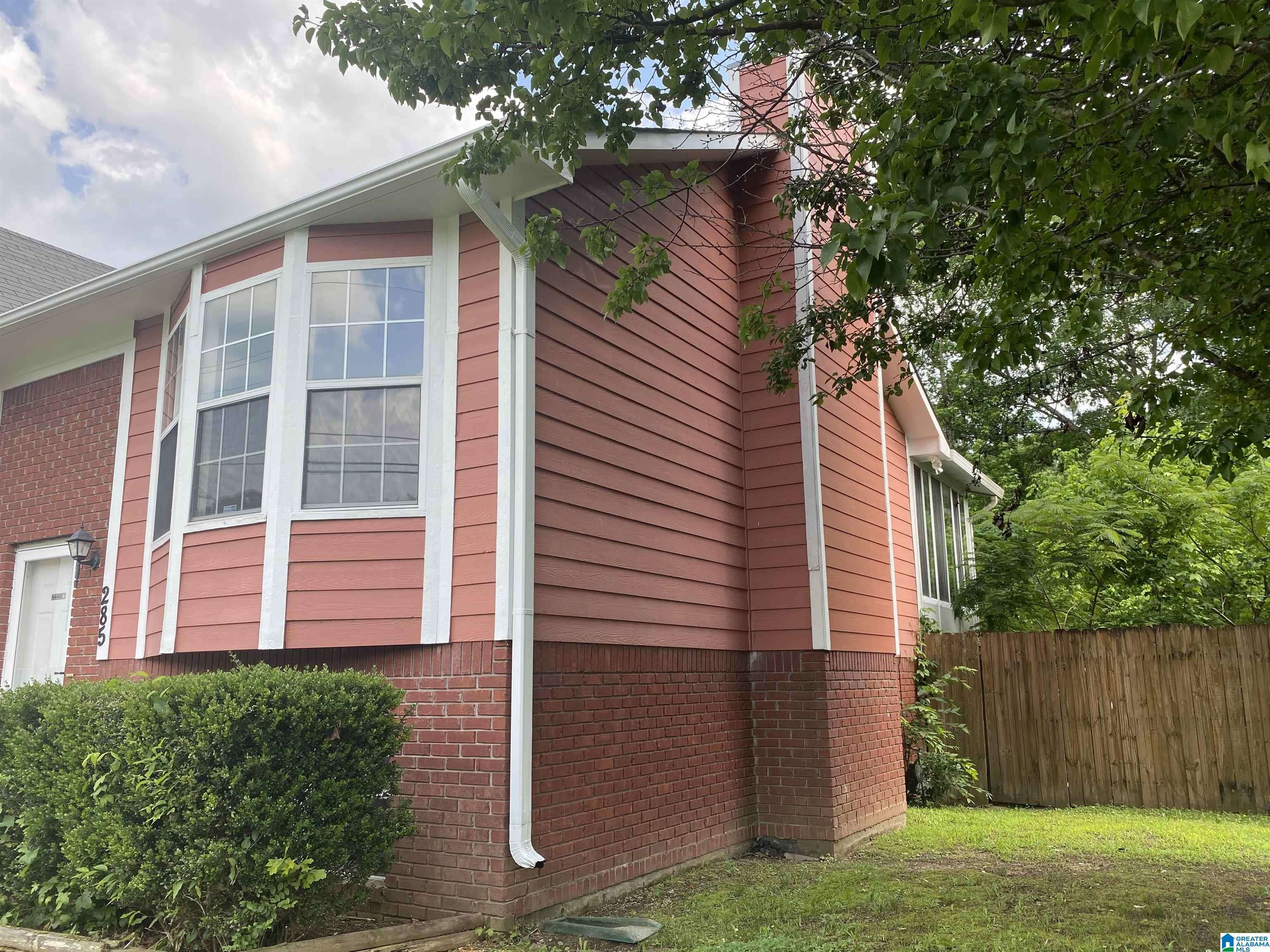 Birmingham, AL 35215,285 MARTIN DRIVE