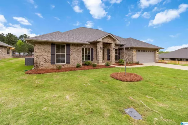 Alabaster, AL 35007,211 DAWSONS COVE DRIVE