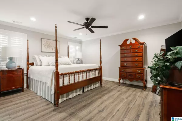 Cropwell, AL 35054,40 OLD ROADWAY