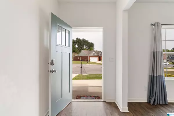 Gardendale, AL 35071,7044 TURNBERRY HIGHLANDS COVE