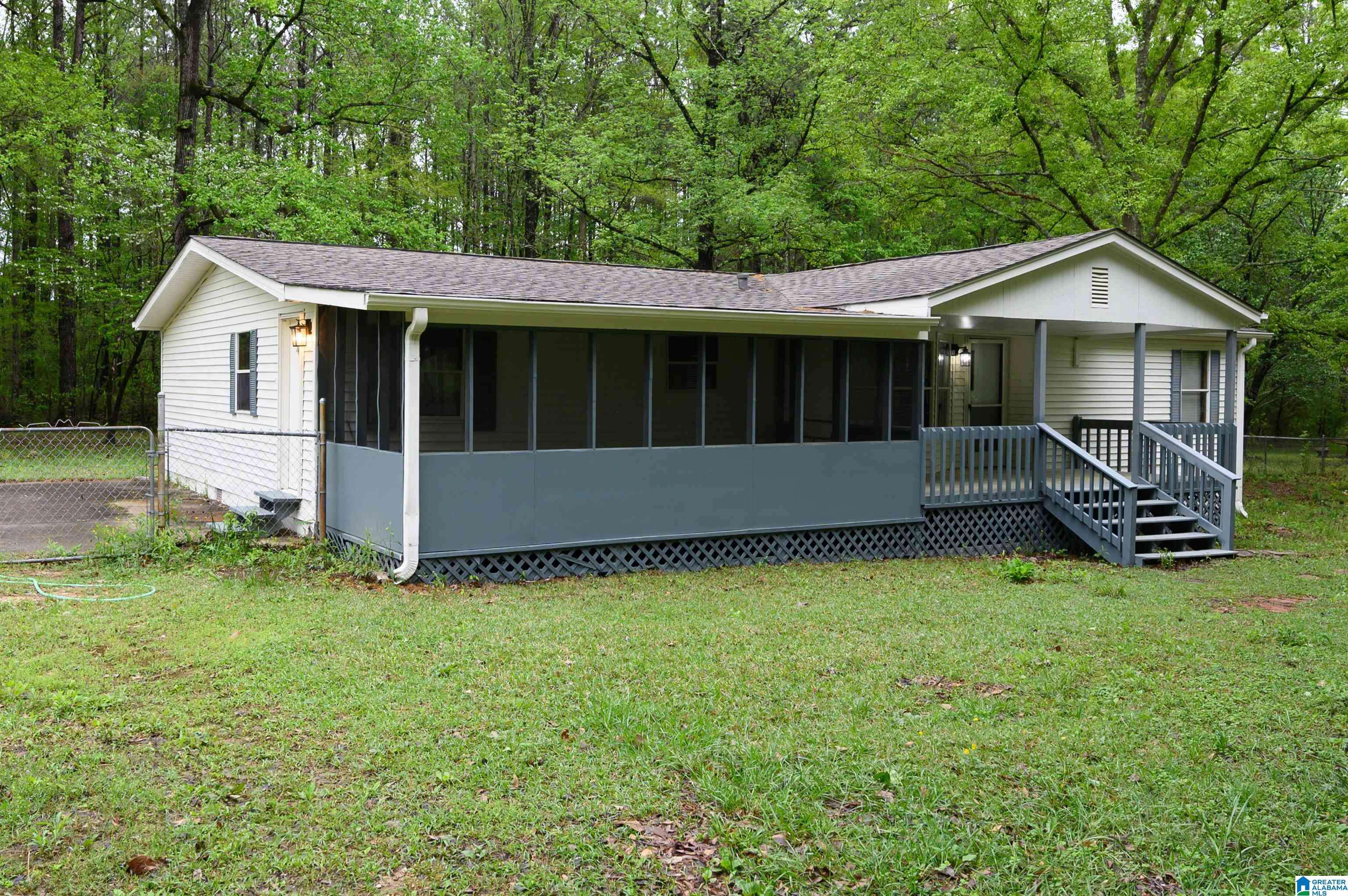 881 SOUTHVIEW ROAD, Sylacauga, AL 35150
