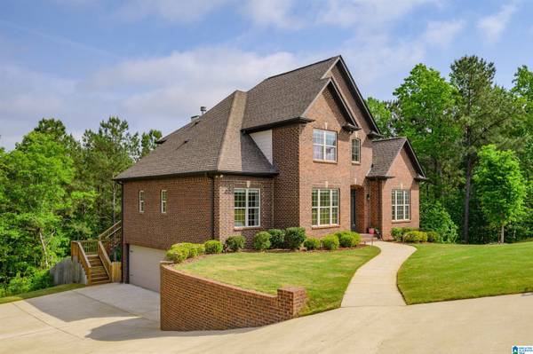 1025 WILLOW BRANCH TRAIL, Chelsea, AL 35043