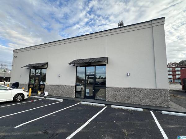 9229 PARKWAY EAST #B, Birmingham, AL 35206
