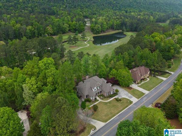 1065 SAINT ANDREWS PARKWAY, Oneonta, AL 35121