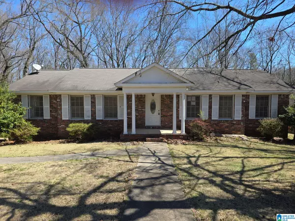 1205 OLD OAK ROAD, Birmingham, AL 35235