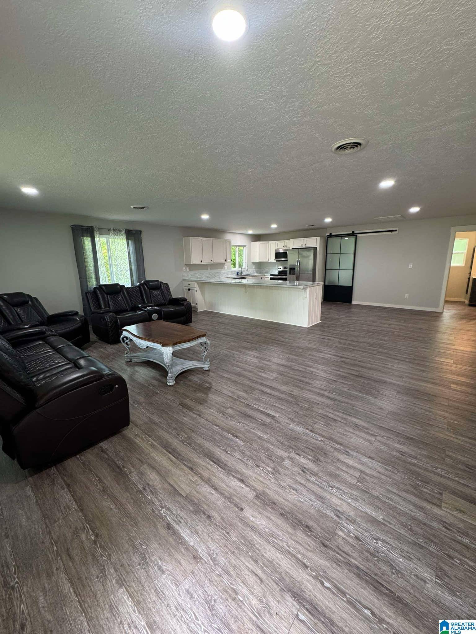 Gadsden, AL 35903,706 GRANT AVENUE