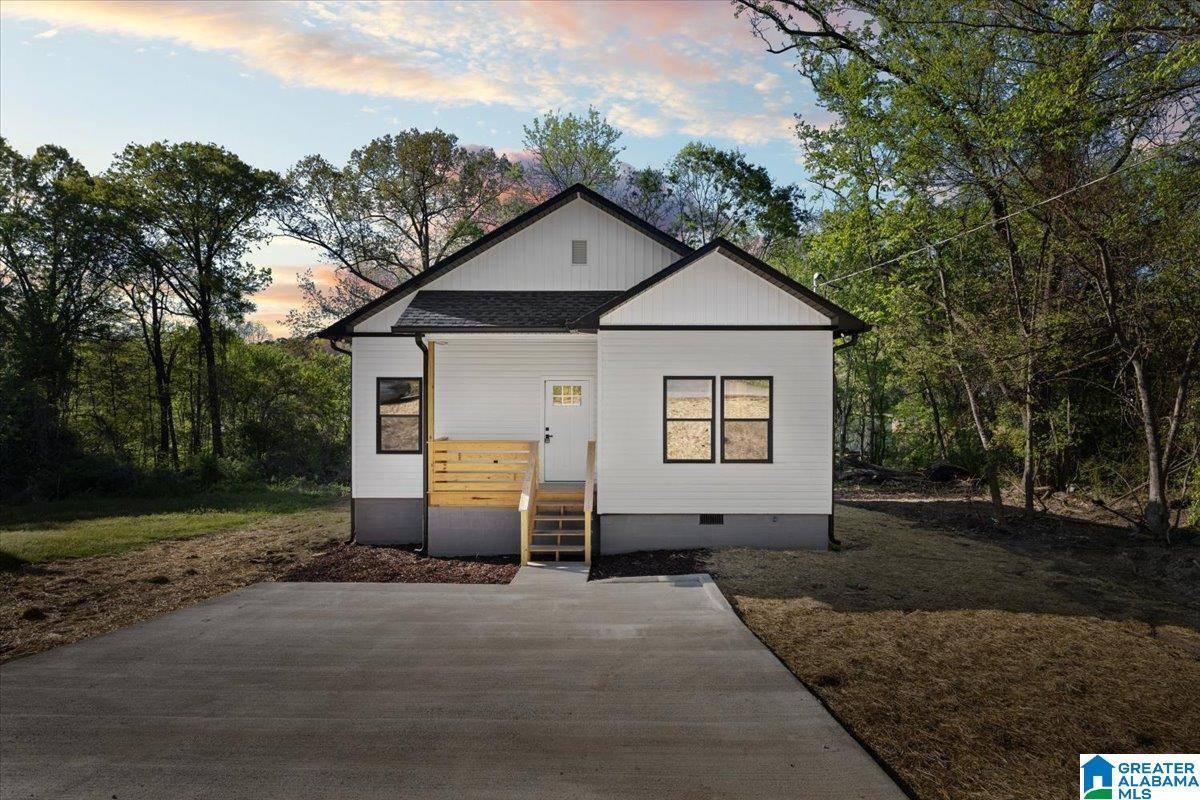 400 INGRAM AVENUE W, Oneonta, AL 35121